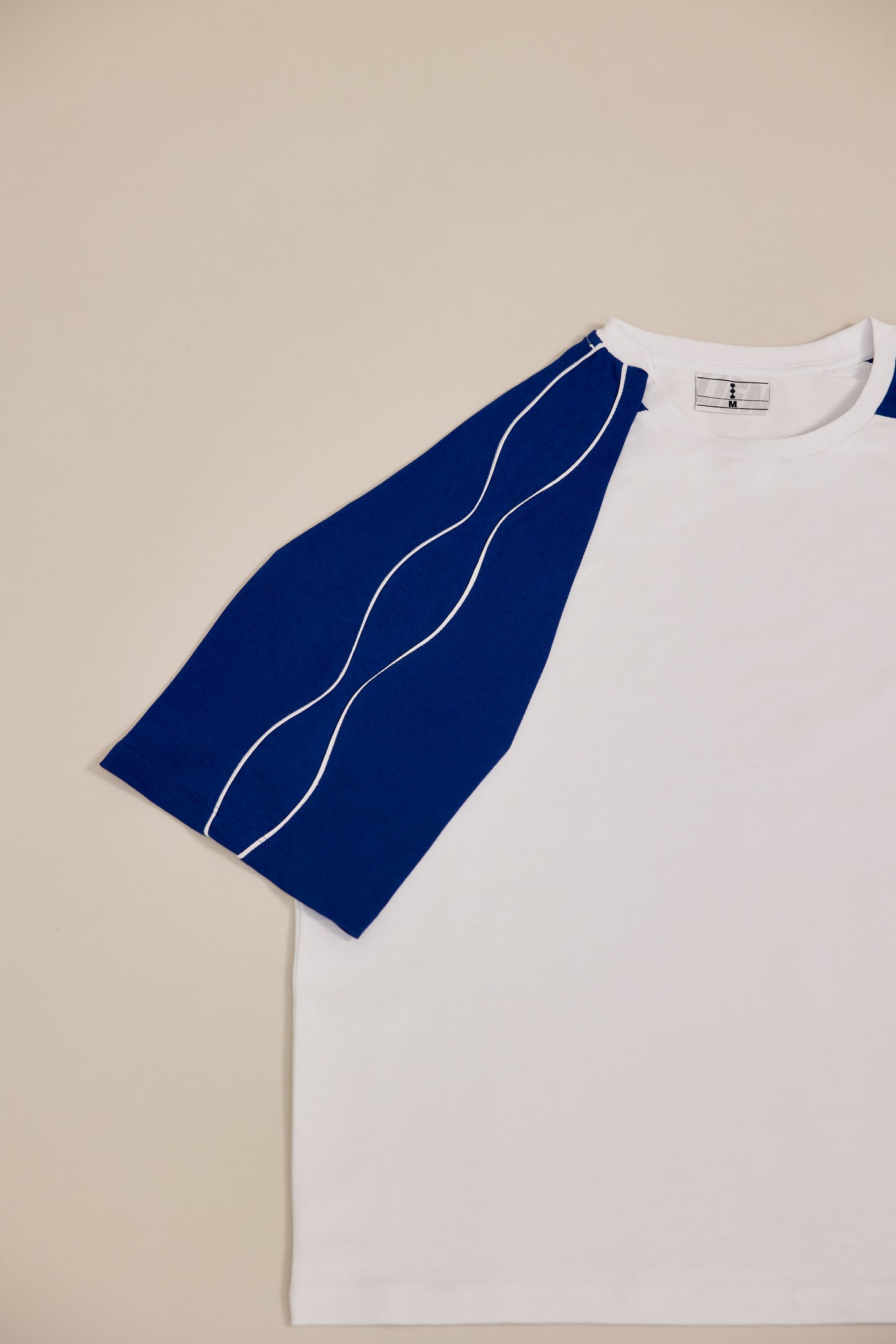 Wave Raglan Tshirt